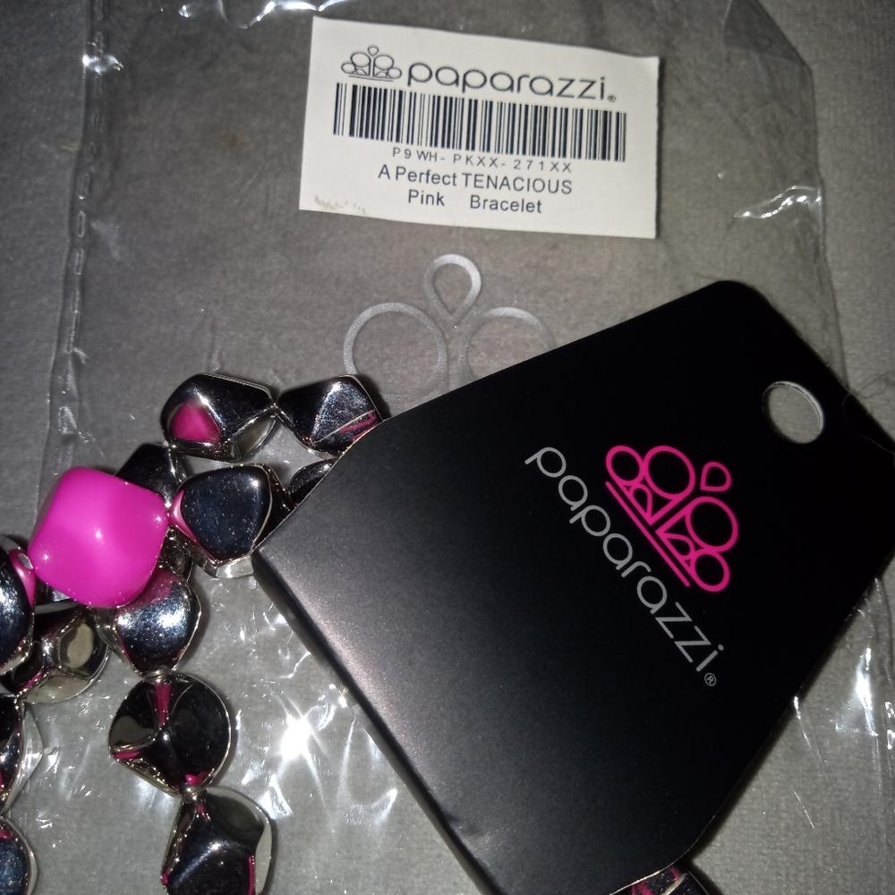 Bracelet - Picture 3 of 3